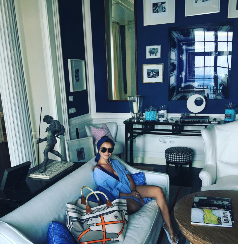 Miroslava Duma Capri Street Style