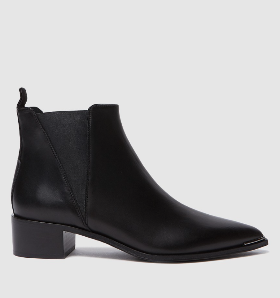 completely flat ankle boots